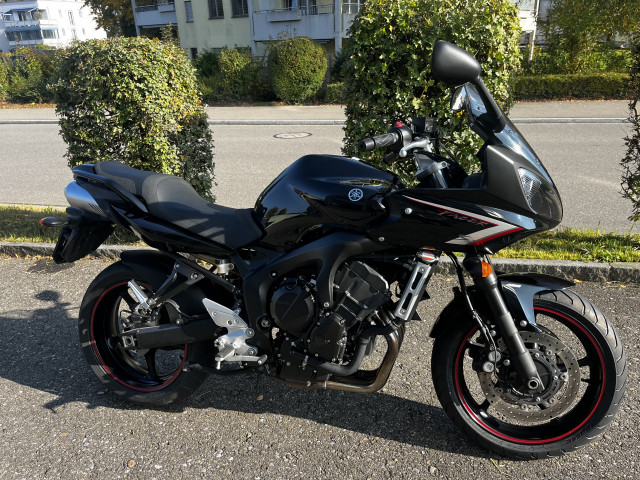 YAMAHA FZ 6 Fazer S Touring Occasion
