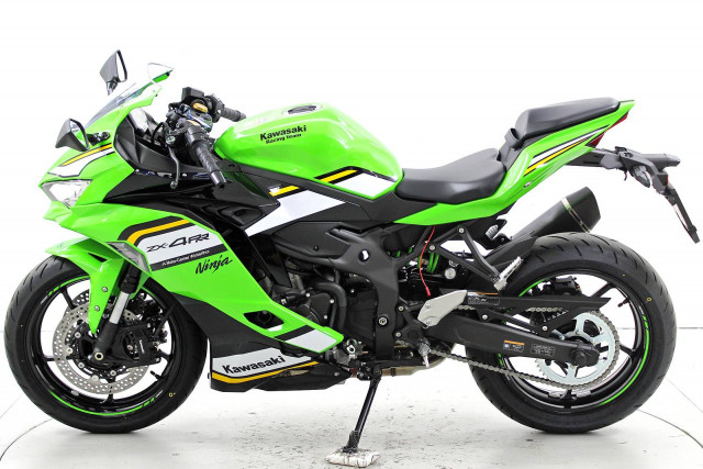 KAWASAKI Ninja ZX-4R, Sport, Moto neuve, CHF 10'790.- KAWASAKI Ninja ZX-4R, Sport, Moto neuve, CHF 10'790.-