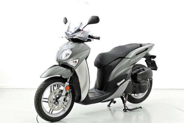 Motosiklet Xenter 150 YAMAHA Xenter 150 (Central Stand Lock YAMAHA