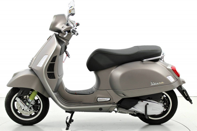 Vespa Gts Super Tech 300 Gts Super Tech Vespa Gts 300 Prezzo