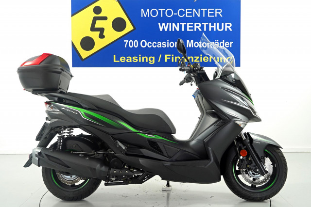 KAWASAKI J 300 Roller Occasion