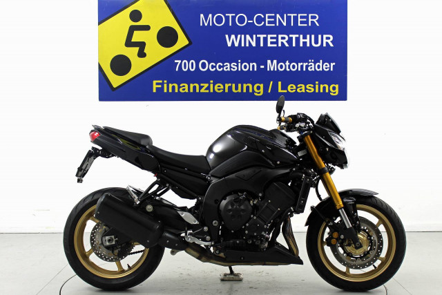 YAMAHA FZ 8 N Naked Occasion