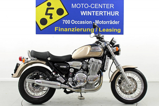 TRIUMPH Thunderbird 900 Touring Usato