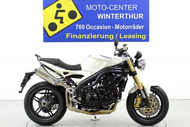 TRIUMPH Speed Triple 1050 Naked Used