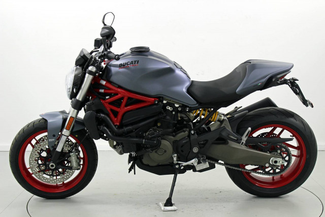 Ducati monster deals 821 dust grey