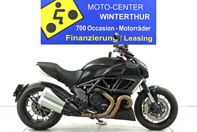 DUCATI Diavel 1200 Naked Used