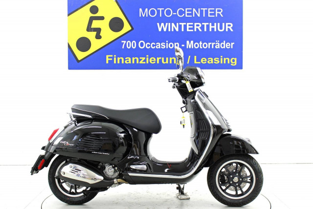 PIAGGIO Vespa GTS 300 HPE Scooter Moto nuova