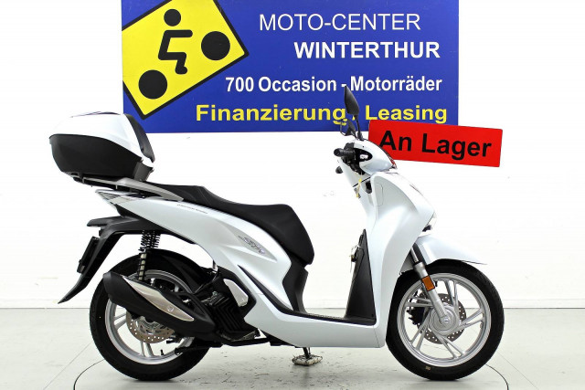 HONDA SH 125, Scooter, Demo vehicle, CHF 0.-, Motorcycle for rent