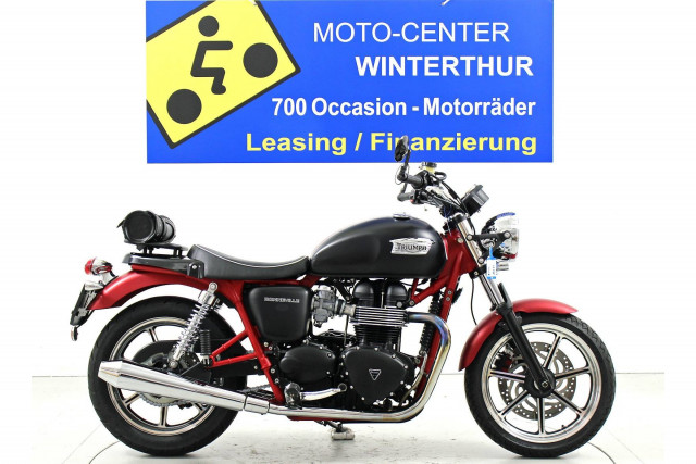 TRIUMPH Bonneville 900 Retro Used