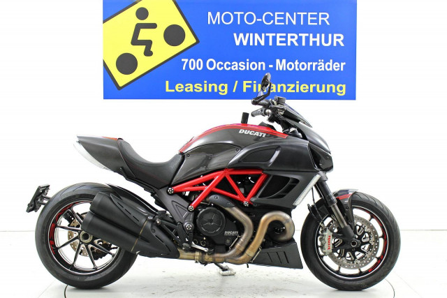 DUCATI Diavel 1200 Carbon Red Naked Used