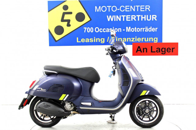 PIAGGIO Vespa GTS 300 Scooter Moto nuova