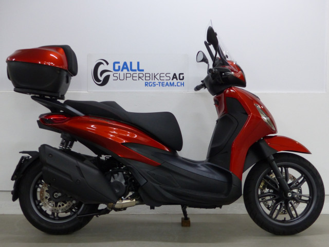 PIAGGIO Beverly 400 HPE Sport Scooter Occasion