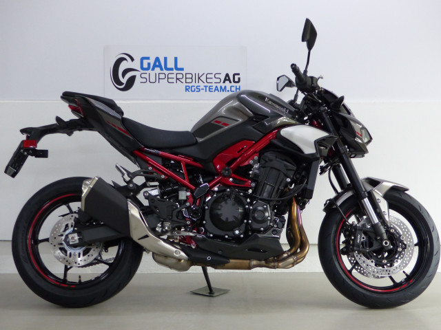 KAWASAKI Z 900 Naked New vehicle