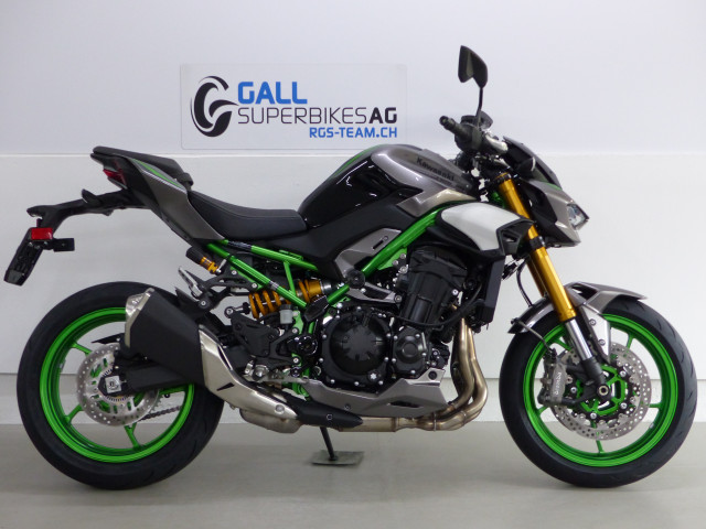KAWASAKI Z 900 SE Naked Neufahrzeug