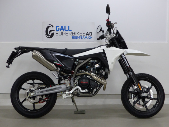 FANTIC MOTOR XMF 125 Supermoto Neufahrzeug