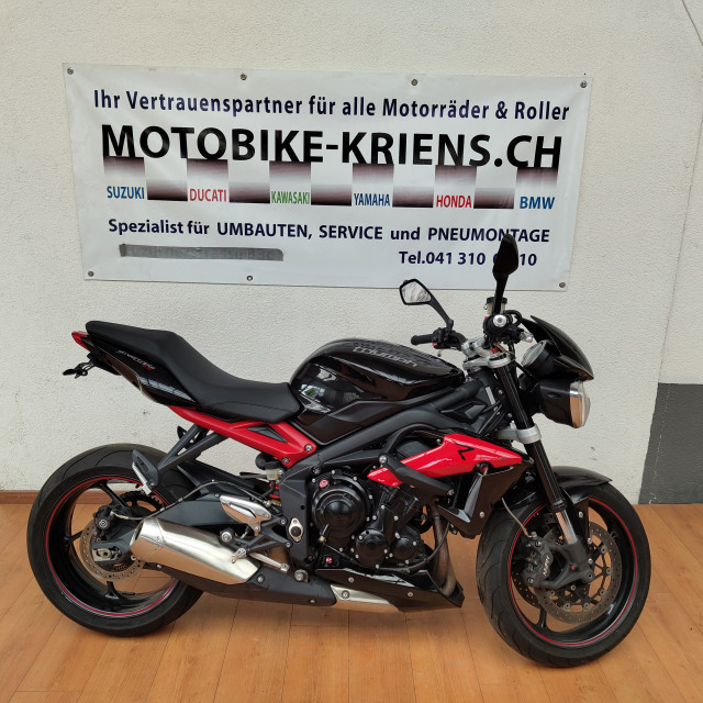 TRIUMPH Street Triple 675 Naked Occasion