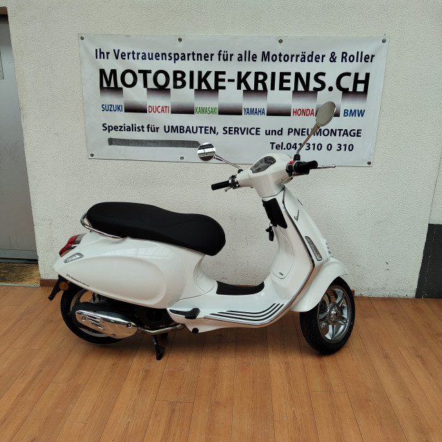 PIAGGIO Vespa Primavera 125 Roller Vorführfahrzeug