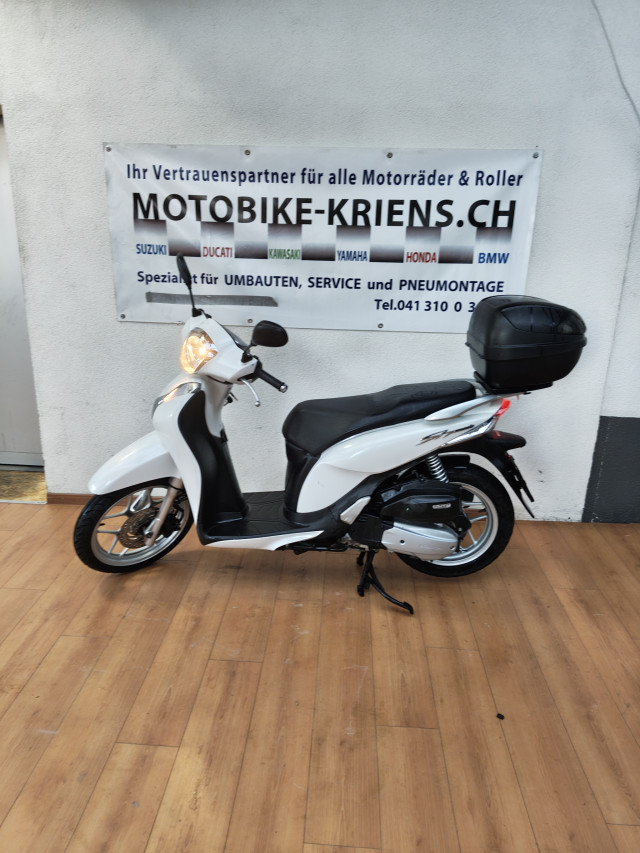 HONDA ANC 125 Roller Occasion