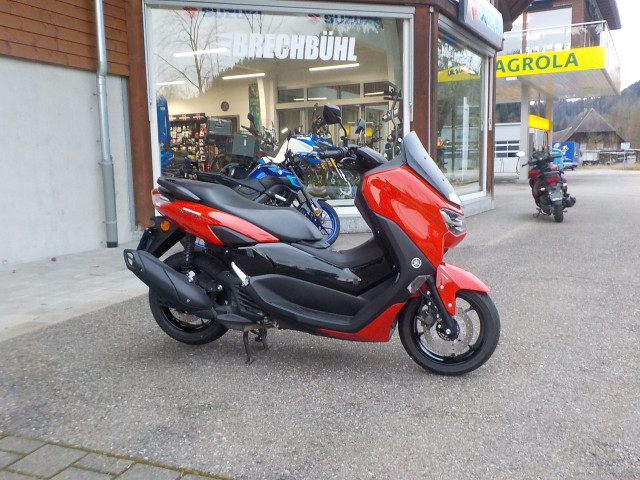 YAMAHA NMax 125 Roller Occasion