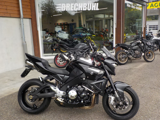 SUZUKI GSX 1300 B-King A Naked Occasion