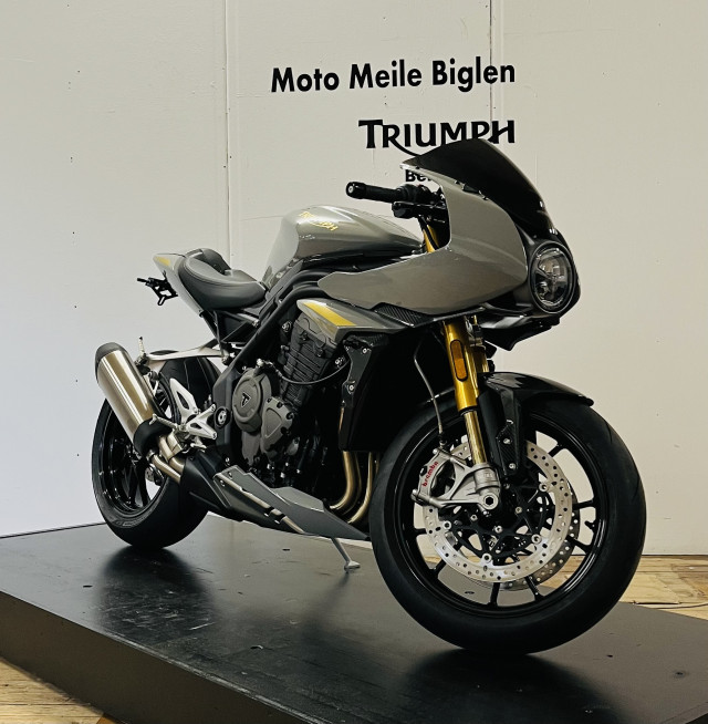 TRIUMPH Speed Triple 1200 RR Sport Immatriculation d’un jour