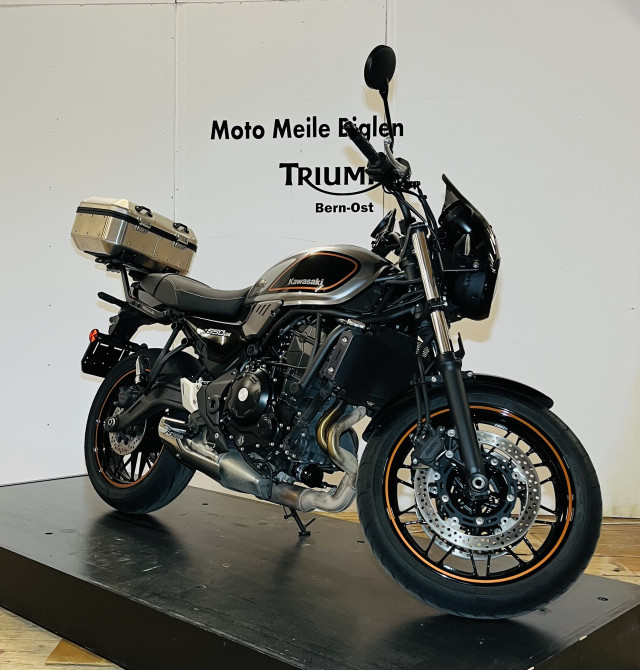 KAWASAKI Z 650 RS Retro Usato