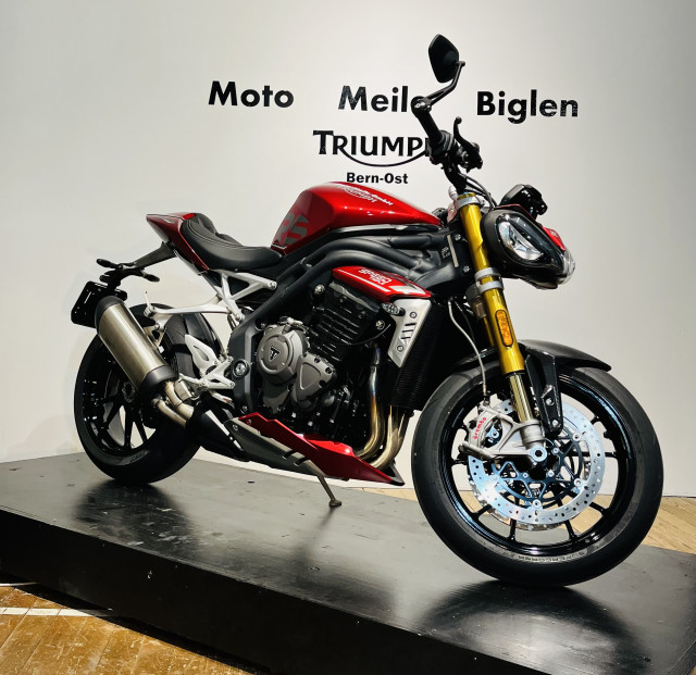 TRIUMPH Speed Triple 1200 RS Naked Vorführfahrzeug