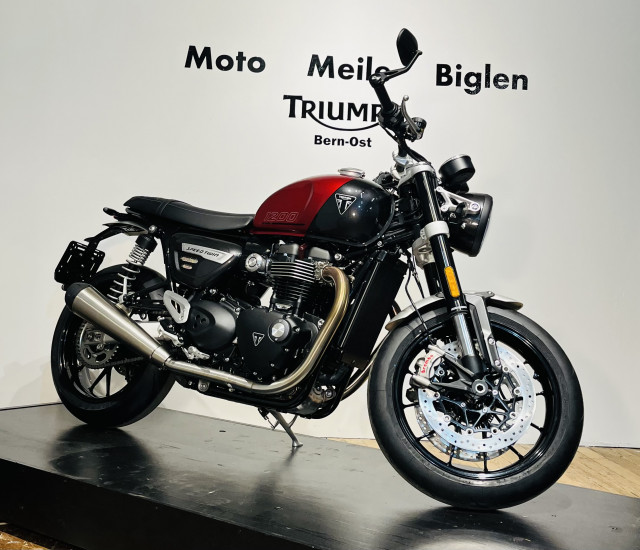 TRIUMPH Speed Twin 1200 Retro Tageseinlösung