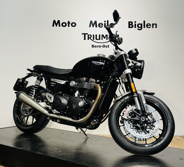 TRIUMPH Speed Twin 1200 Retro Vorführfahrzeug