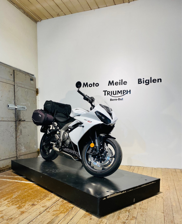 TRIUMPH Daytona 660 Sport Occasion