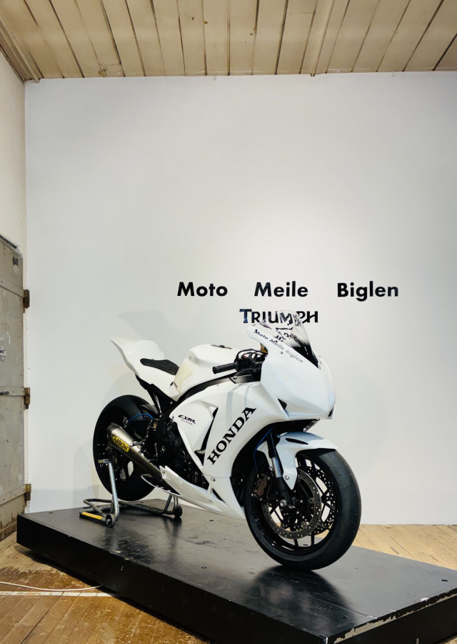 HONDA CBR 1000 RA Fireblade Sport Occasion HONDA CBR 1000 RA Fireblade Sport Occasion