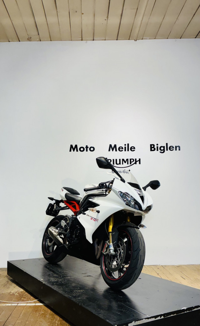TRIUMPH Daytona 675 R Sport Occasion TRIUMPH Daytona 675 R Sport Occasion