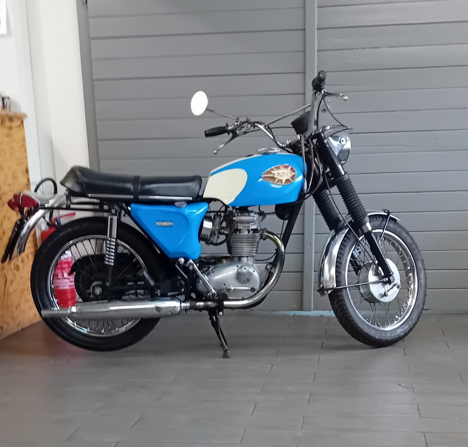 BSA B 25 Starfire Touring Occasion