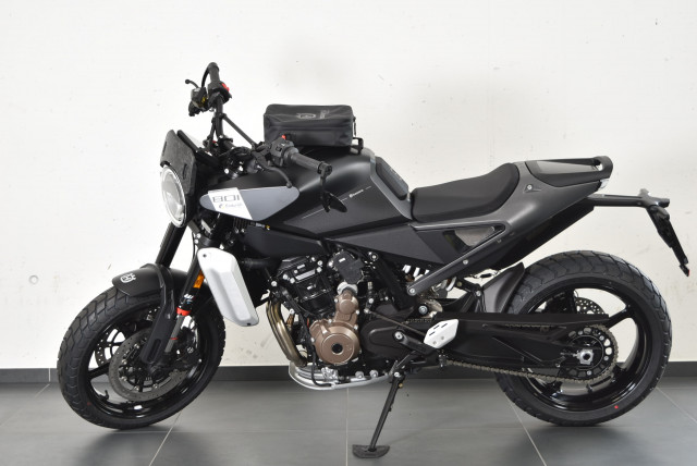 HUSQVARNA Svartpilen 801 Naked Occasion
