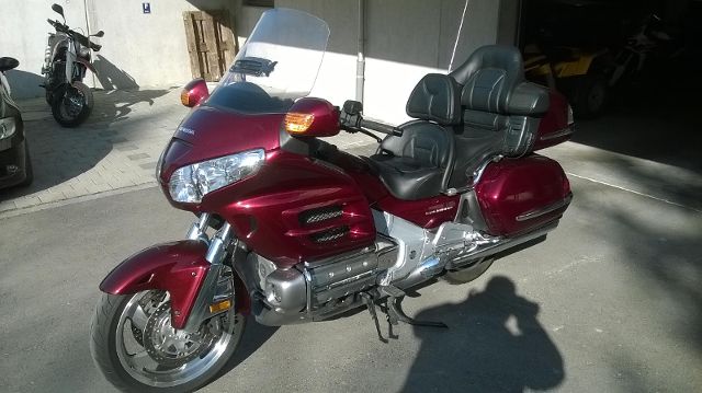 HONDA GL 1800 Gold Wing Touring Occasion