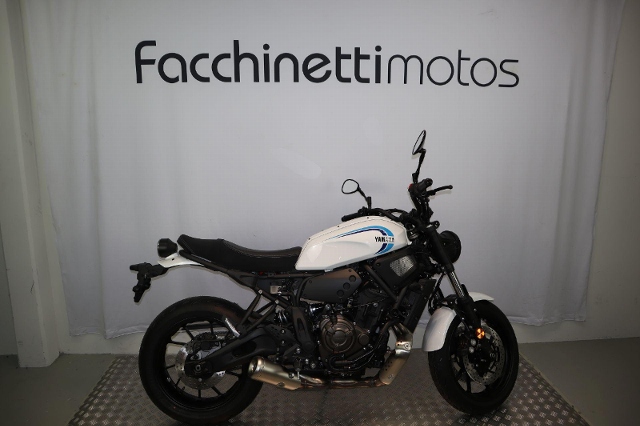 YAMAHA XSR 700 Retro Moto neuve