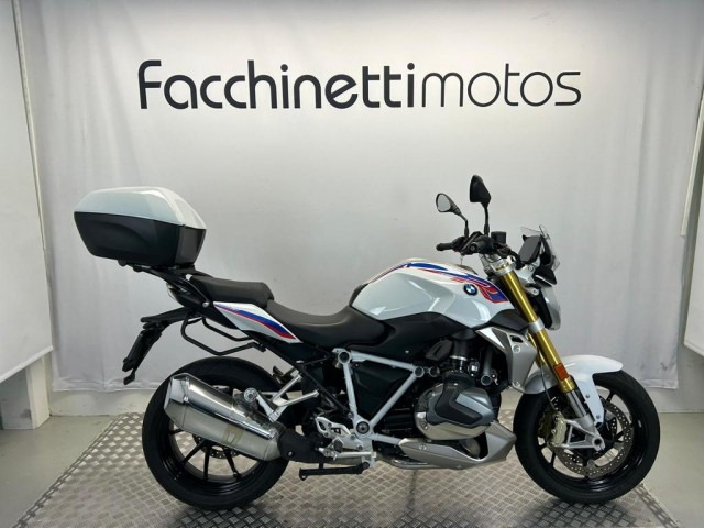 BMW R 1250 R Naked Demo vehicle