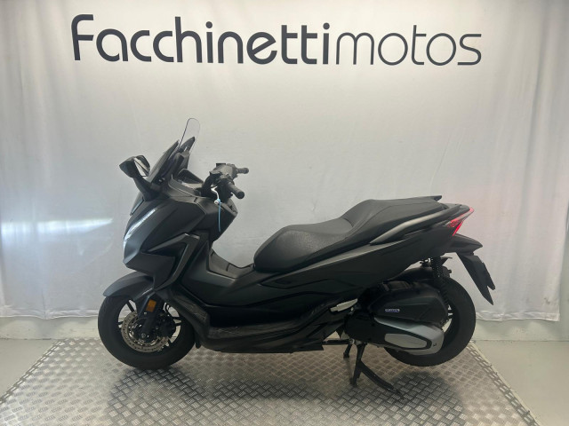 HONDA NSS 125 Forza Scooter Used