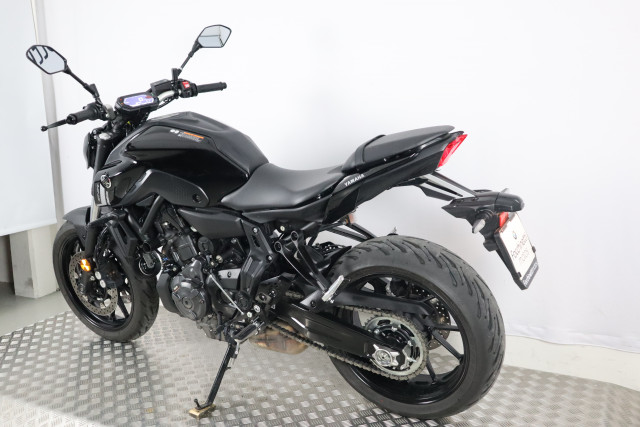 YAMAHA MT-07 Pure 2023 Naked Modello dimostrativo