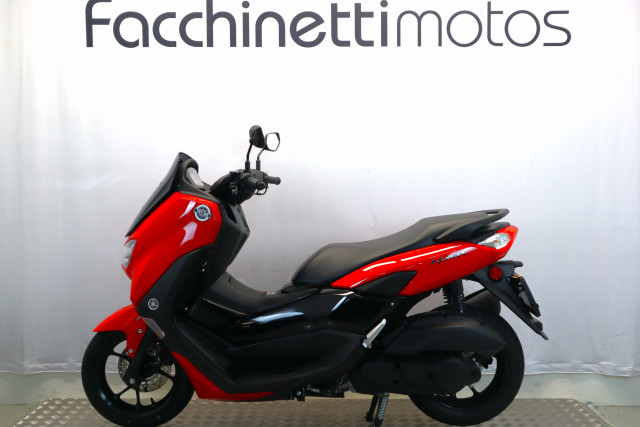 YAMAHA NMax 125 Scooter Modello dimostrativo