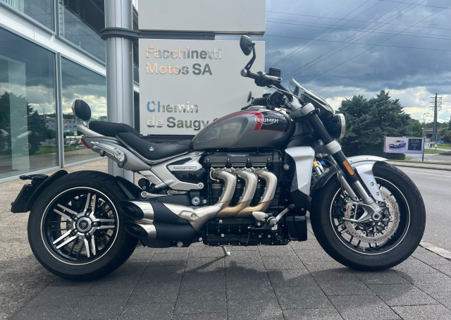 TRIUMPH Rocket 3 GT 221 Custom Usato