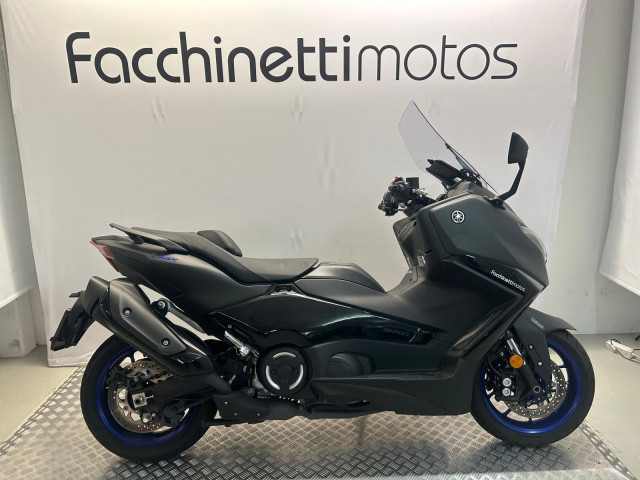YAMAHA TMax 560 Roller Vorführfahrzeug
