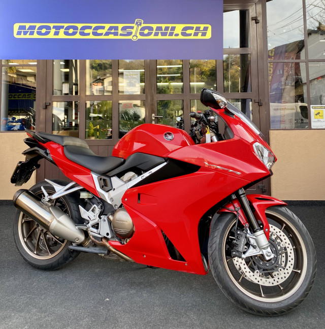 HONDA VFR 800 F Touring Occasion