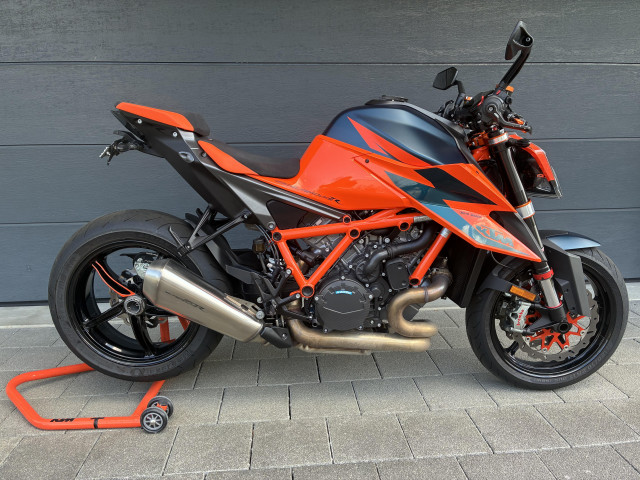 KTM 1290 Super Duke R Naked Occasion