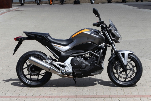 HONDA NC 700 SD Dual Clutch Naked Occasion