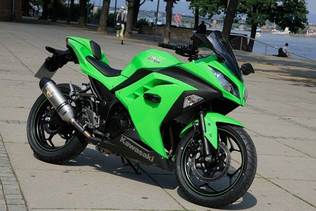 Buying a motorcycle: KAWASAKI Ninja 300 motorcycles and