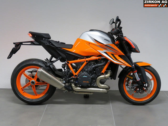 KTM 1290 Super Duke R Naked Neufahrzeug