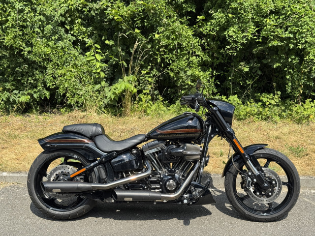 HARLEY-DAVIDSON FXSBSE 1801 CVO Pro Street Breakout Custom Occasion