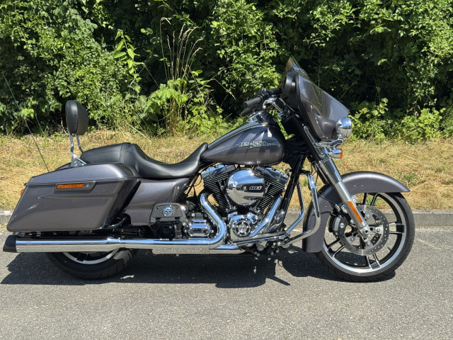 HARLEY-DAVIDSON FLHX 1690 Street Glide Touring Occasion