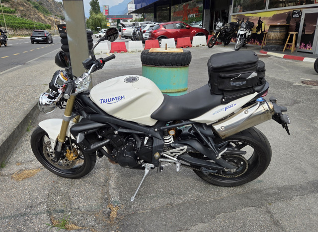 TRIUMPH Street Triple 675 Naked Occasion TRIUMPH Street Triple 675 Naked Occasion